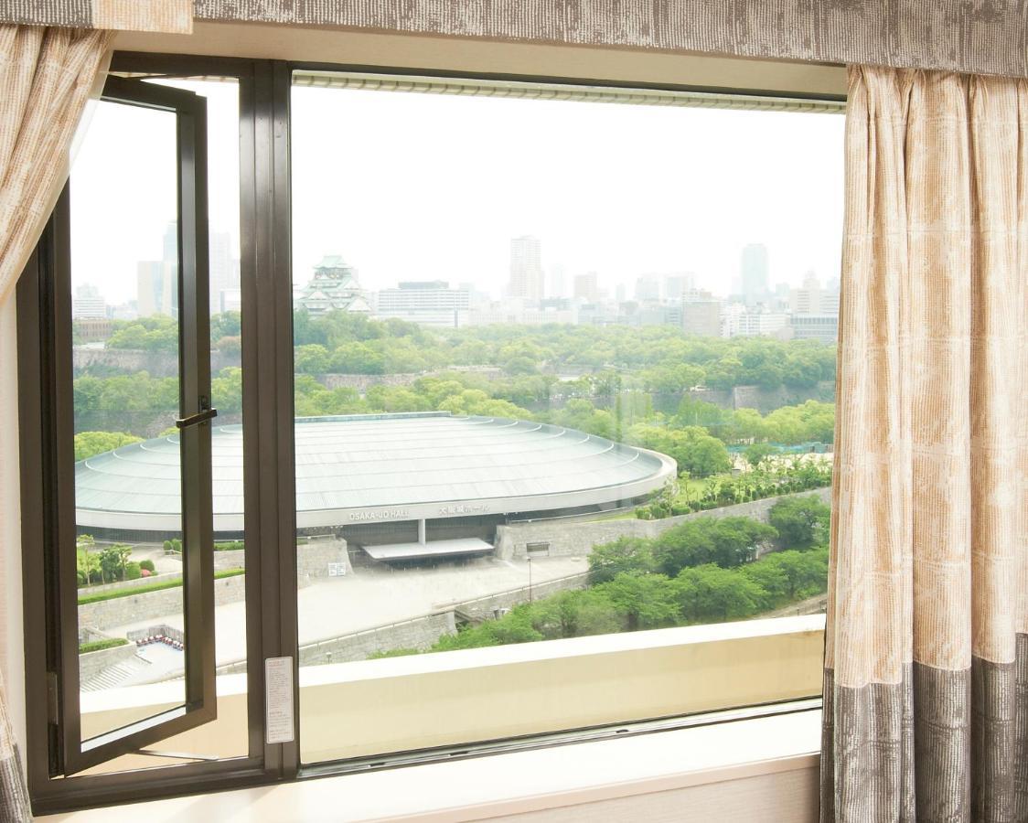 Hotel New Otani Osaka Luaran gambar View of the National Olympic Sports Centre from the hotel